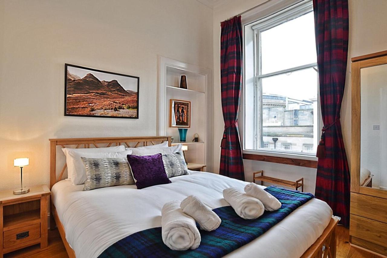 Cozy 2 Bedroom Apartment At Heart Of The Edinburgh Eksteriør bilde