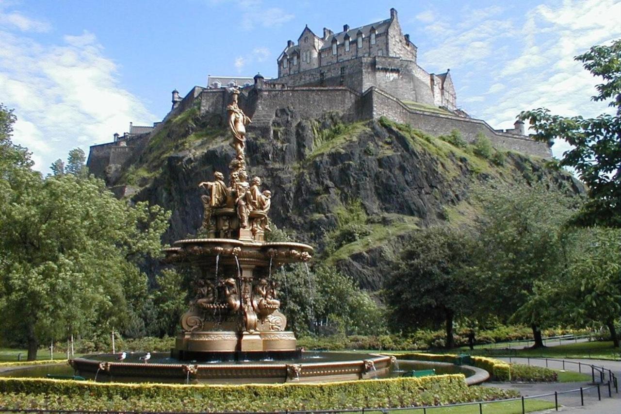 Cozy 2 Bedroom Apartment At Heart Of The Edinburgh Eksteriør bilde